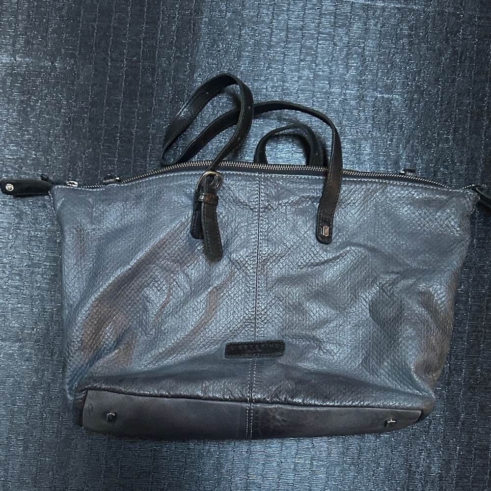 Liebeskind Gray Leather Bag
